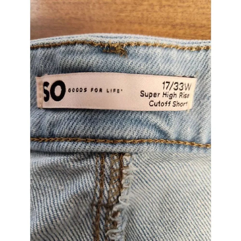 💕SO 17 Super High Rise Denim Shorts - Picture 4 of 5